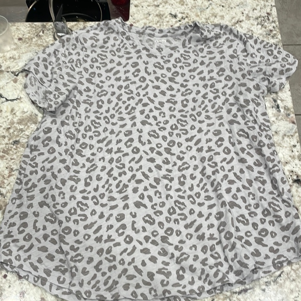 Old Navy Leopard T-shirt